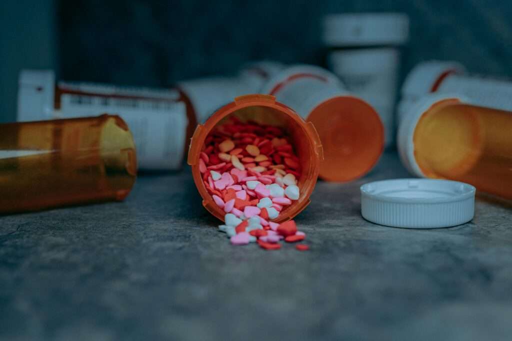 Blisterpakning med Sobril og Valium, illustrerer behovet for profesjonell medisinsk assistert nedtrapping av benzodiazepiner.